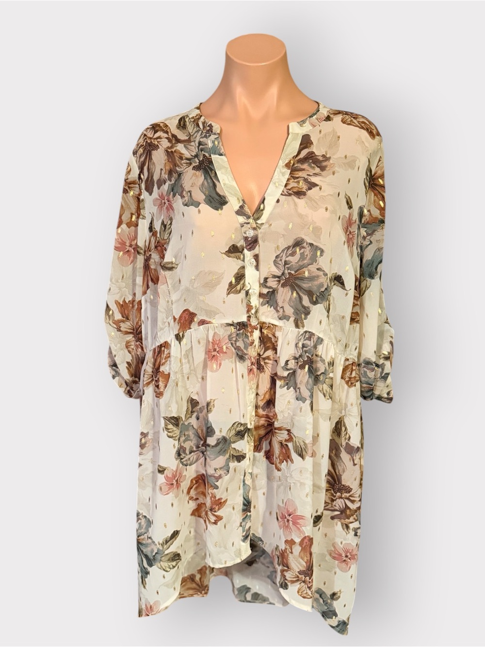 Torrid Women’s 2X Sheer Ivory Gold Metallic Floral Lexie Chiffon Babydoll Tunic